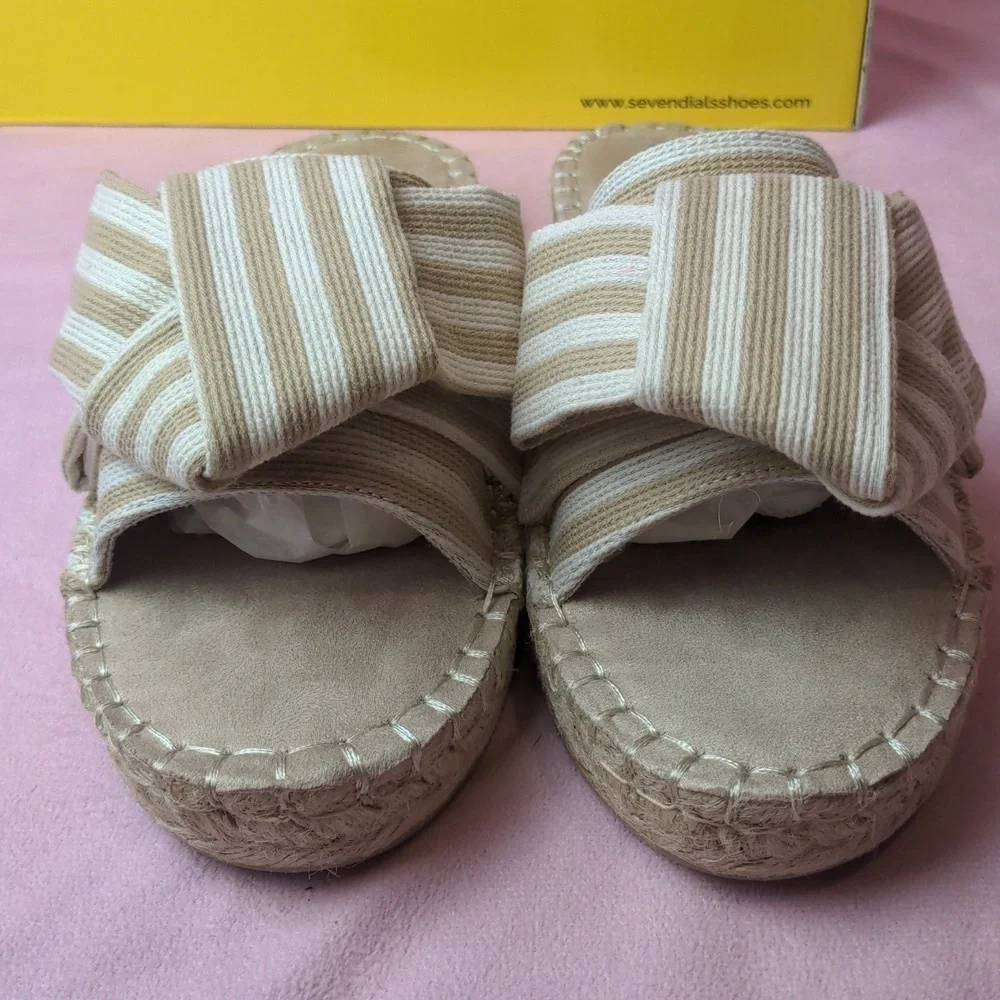 Seven Dials Wagner Beige Striped Neutral Summer Espadrille Sandals size 8.5